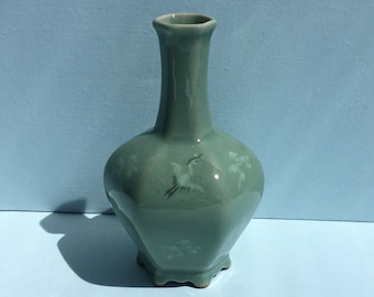S8003　高麗青磁花瓶　高麗時代　古美術　花瓶　花器　花紋　陶磁器 高麗青磁】海泉の花瓶が入荷致しました！！【相模原店】｜2020年09月24
