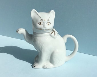 Novelty Cat Teapot