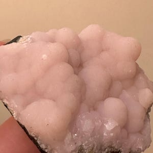 AAA Grade Pink Smithsonite