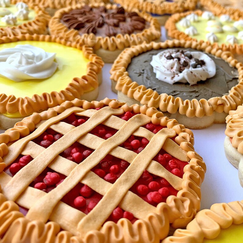 Thanksgiving Royal Icing Cookie Pies Holiday Dessert Gift Box Treat 14