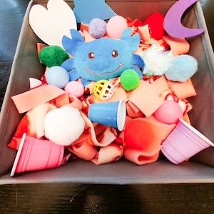 DIG BOX i zabawki do zabawy dla małych zwierząt - nora, polar, piłeczki do ping-ponga, pompony, zabawki - jajko wstrząsowe, kulka Crinkle Ball