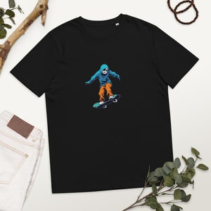 Skateboarding Unisex organic cotton t-shirt