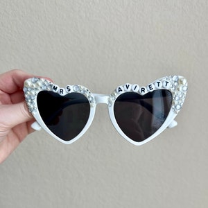 Bedazzled Bride Sunglasses, Bride to Be Sunglasses, Mrs Sunglasses, Bachelorette Sunglasses, Honeymoon Sunglasses