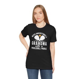Pickleball Tee, Grandma Gift, Sport Shirt, Family Fun Apparel, 5 Colors Available afbeelding 2