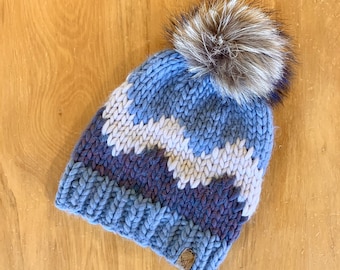 Patrón de tejido: Gorro Aoraki - gorro de montaña con hilos de colores - hilo merino de peso súper voluminoso - varios tamaños