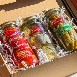 Gourmet Pickle Gift Box, Personalized Gift for Foodie, Pickle Lover, Birthday, Anniversary, 16oz Glass Jars image 2