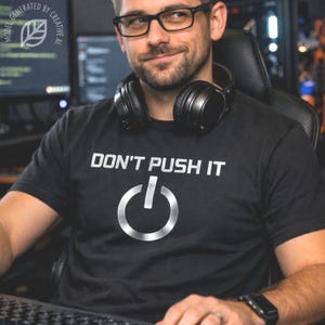 Funny Boundaries Shirt – Don’t Push It Comfort Colors Pepper Tee