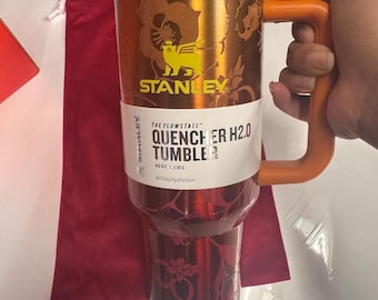Stanley x Karol G FlowState Quencher H2.0 40oz Limited Edition Floral Tumbler Cup