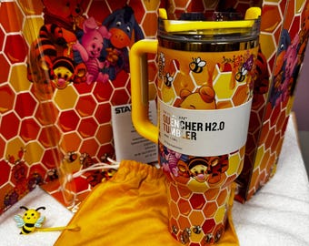 Stanley x LoveShackFancy Winnie the Pooh 40oz Quencher H2.0 drinkbeker cadeauset