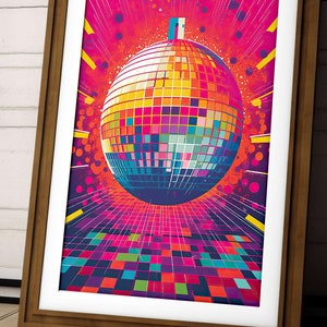 Modny dziewczęcy plakat z dyskotekową kulą 80. Retro, zabawna, estetyczna dekoracja pokoju w akademiku na Instagram Spaces