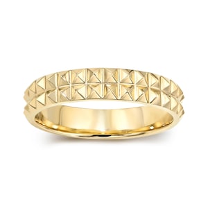 14K Gold Pyramid Eternity Ring I 4MM Wide Gold Spike Ring I Pyramid Ring I Simple Gold Ring I Minimal Jewelry I Unique Spike Stud Ring