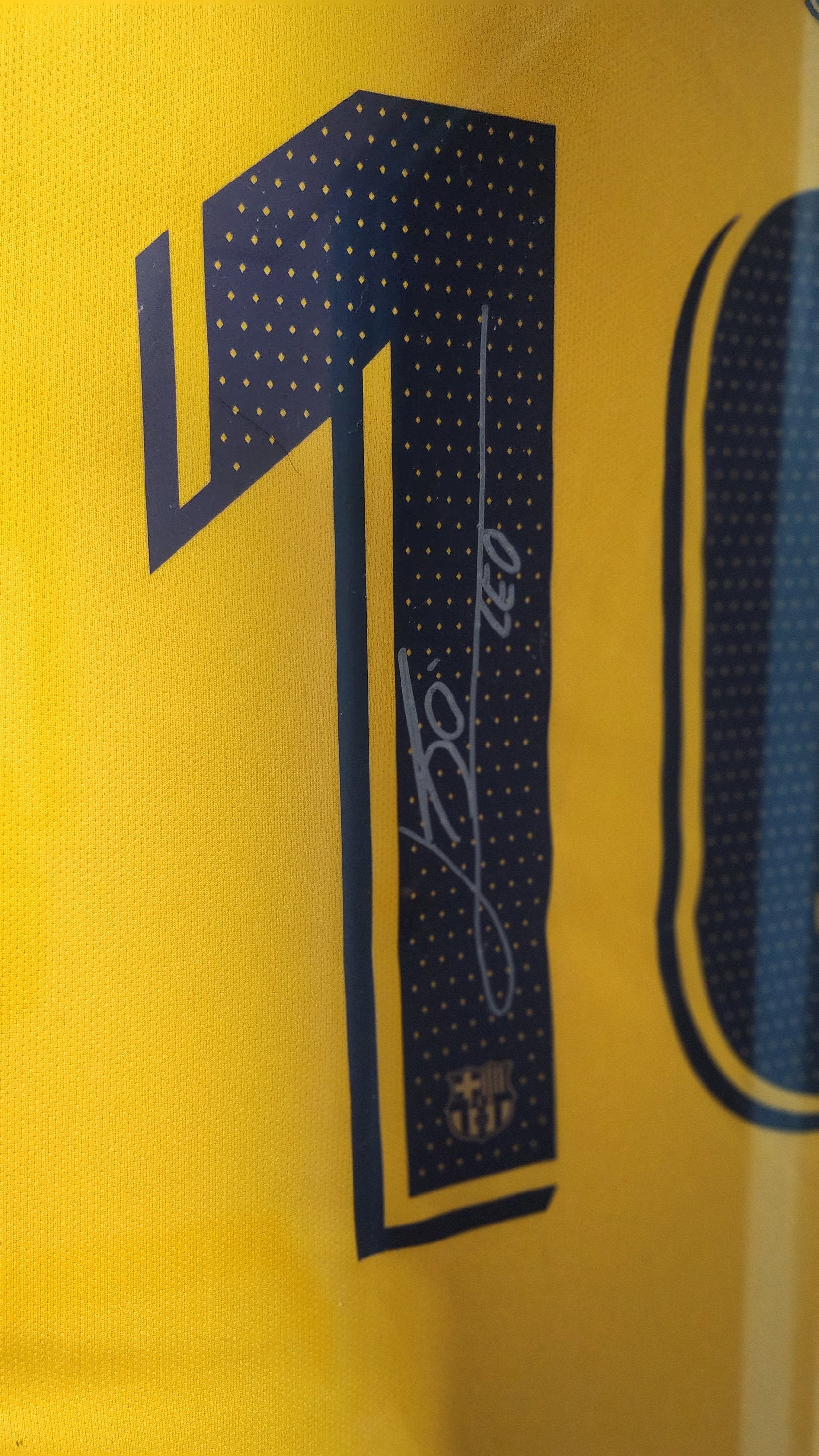 Lionel Messi Autographed Barcelona Jersey - Etsy