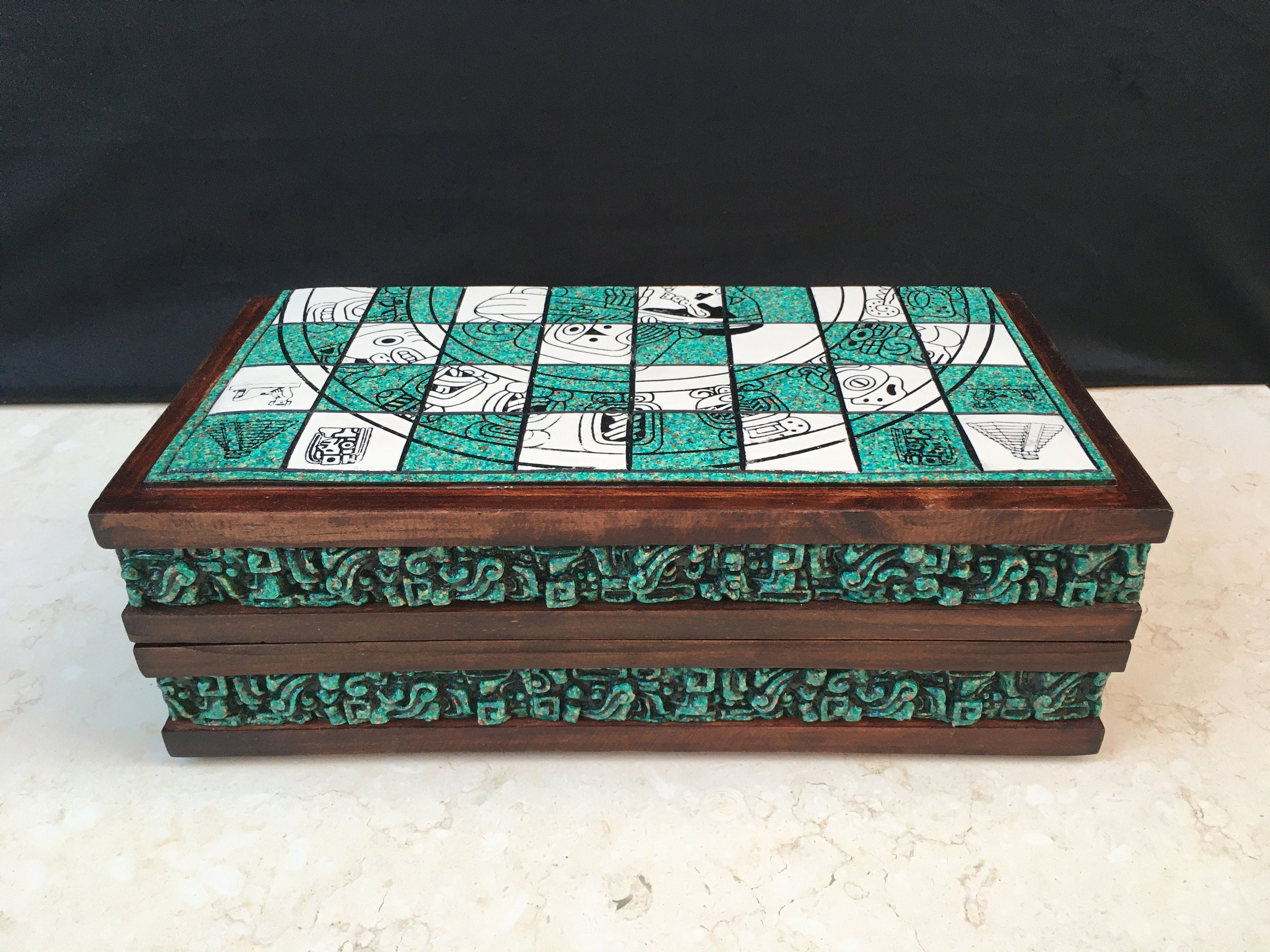 boardgames #gamenight #tabletop #mayan #mexico #chess This video is S