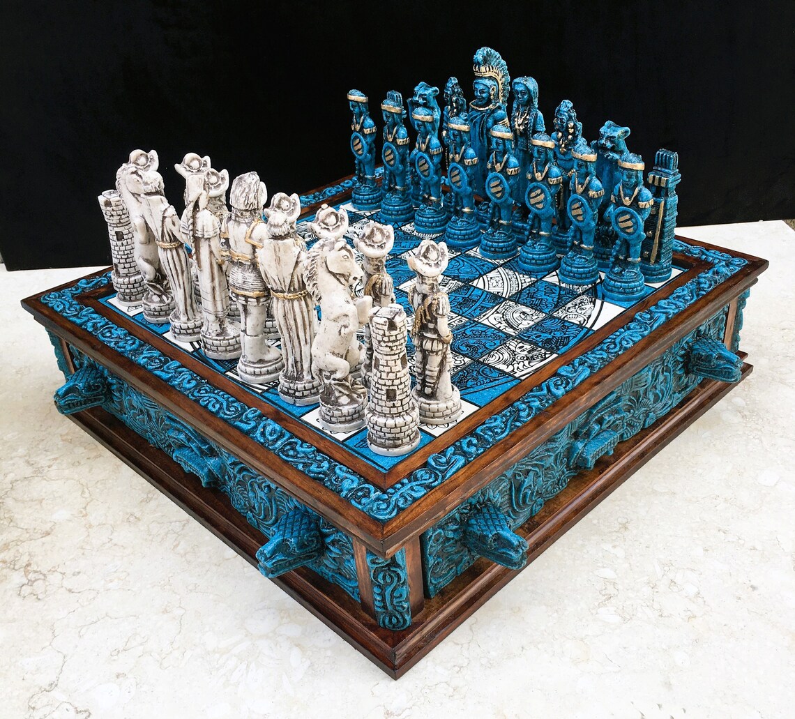 Handmade Wooden Chess Set Luxury Stone and Resin Chess Pieces and Case