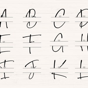 Peut inclure: Un ensemble de 12 lettres de monogramme divis&eacute;es dans un style manuscrit. Chaque lettre est s&eacute;par&eacute;e par une ligne horizontale avec un petit c&oelig;ur au centre. Les lettres sont A, B, C, D, E, F, G, H, I, J, K et L.