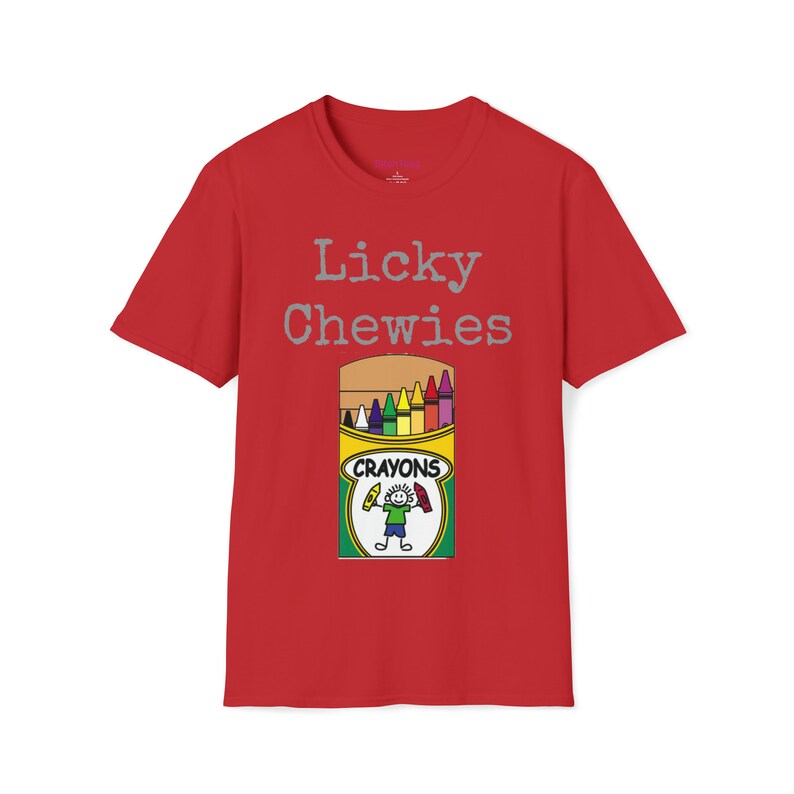 Licky Chewies - en humoristisk t-shirt som lekfullt driver med marinsoldater med en ask kritor på framsidan. bild 7
