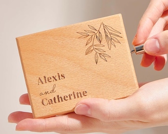 Custom Text Hand-Cranked Paper Strip Music Box – 15-Note Movement with 2 Pre-Printed Melodies (15 Seconds Each)
