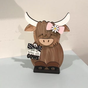 Highland Cow Standing Farm (Highland Cow)- Rustic Farmhouse Decor