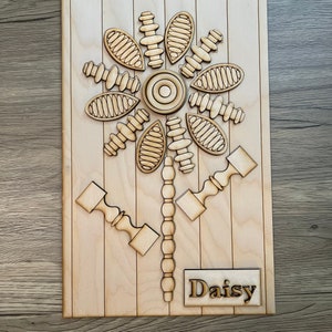 Daisy Spindle, Detailed Spindle Daisy Flower