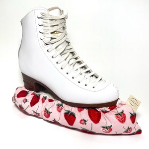 Ice Skate Soakers, Strawberry Puffy Figure Skate Covers, Stuffed Skate Guard Protector, Soft Towel Dry Prevent Rust, Ice Dance Trendy Style