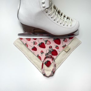 Ice Skate Drying Towel, Strawberry Style, Figure Skate Blade Cloth, Flannel and Terry, Wipe Down Prevent Rust, Match with Skate Soakers