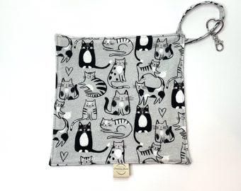 Sport Towel, Ice Skate Drying Towel, Cute Kitty Cats, Tennis Golf Sport Cloth, Keychain Choice, Match with Skate Soakers, Flannel and Terry
