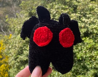 Peluche de hombre polilla de ganchillo