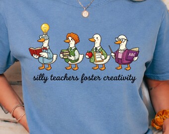 Comfort Colors® Vintage 80s Goose Shirt, Funny Blue Ribbon Goose Tee, Retro Goose Graphic Shirt, Floral Goose Graphic Tee, Cottagecore Gift