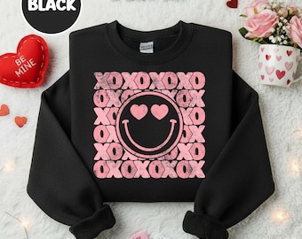 Xoxo sweatshirt, Valentine Heart Sweatshirt, Retro Love Shirt, Love, Valentines Day Gift, XOXO Heart, Heat Smiley face.