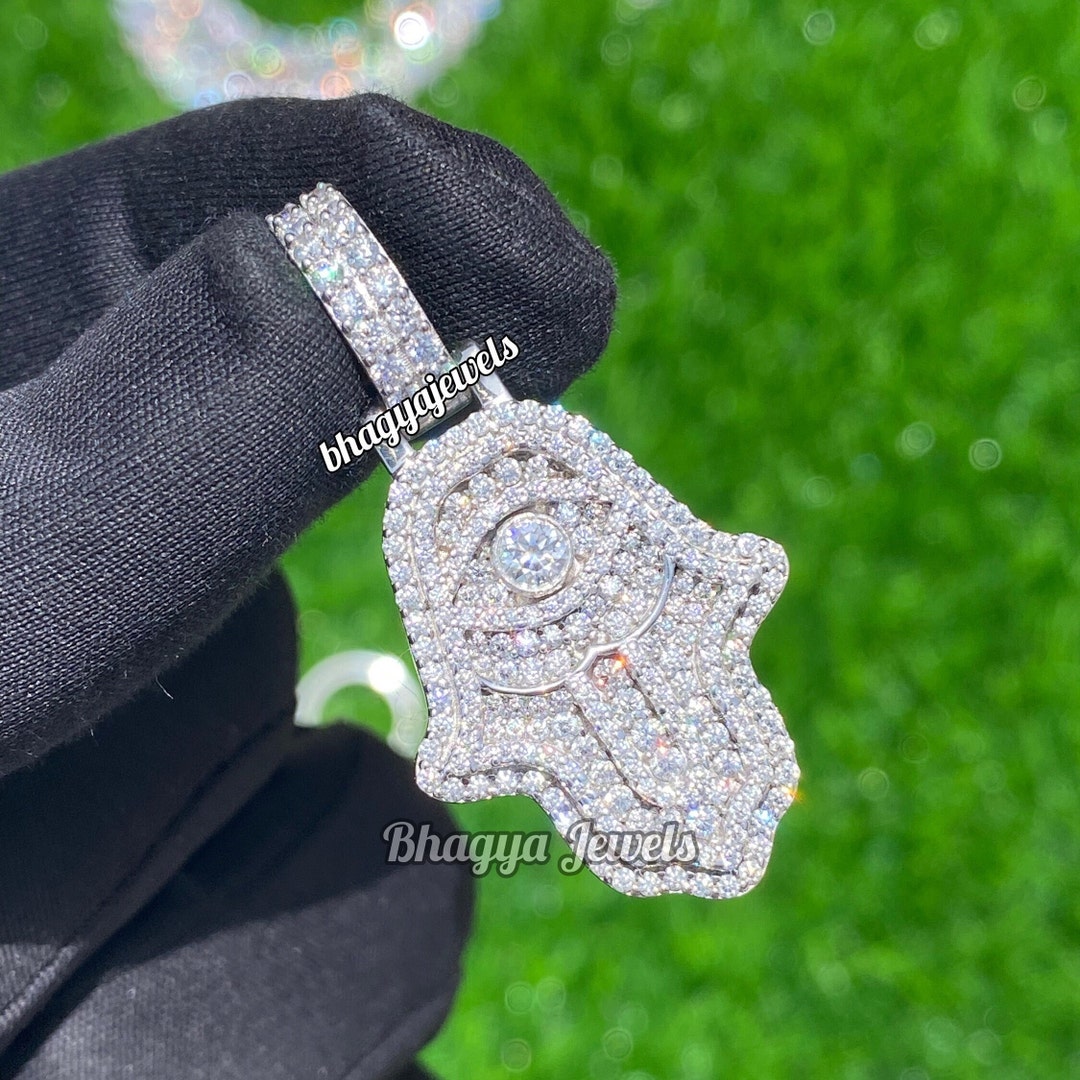 Hamza Custom Men's Ice Out Round Moissanite Hamsa Hand Pendant, VVS Diamond Hamza ...