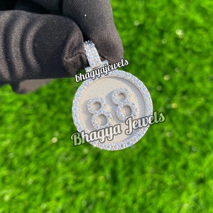 925 Sterling Silver VVS Diamond Custom Moissanite Necklace Iced out Number Letter Moissanite Pendant Hip Hop Jewelry Customized Pendant