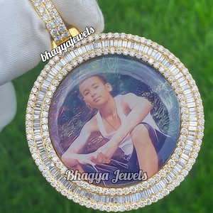 Premium 925 Silver Memory Picture Pendant Iced out Custom Photo Pendant, VVS Moissanite Necklace Personalized Gift Circle Photo Pendant Men