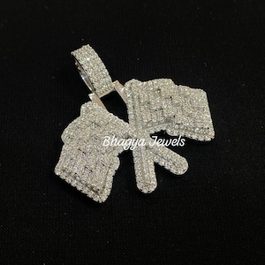 Fully Iced out Charm Flag Pendant VVS1 Moissanite Diamond Hip Hop Pendant 10K Gold Rapper Men Custom Handmade Moissanite Pendant For Gift