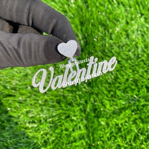Colgante con nombre y letra personalizado de dos capas con acabado helado, collar con dije con nombre personalizado con diamante moissanita VVS, joyería personalizada para regalo de San Valentín