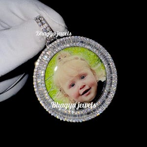 VVS Moissanit Foto Anhänger, Personalisierte Nach Maß Foto Kreis Bild Anhänger, Baguette Speicher Jeder Foto Anhänger, Erinnerung Schmuck Geschenk