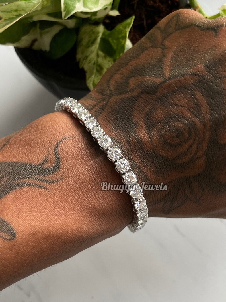 maid of honor gift.
tennis chain vvs1.