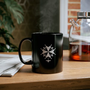Huguenot Cross - white graphic -  Black mug 11oz
