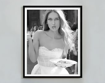 Woman Eating Pasta Print, Black And White, Pasta Poster, Kitchen Wall Art, Restaurant Decor, Spaghetti Poster, Digital Download, Fashion Art