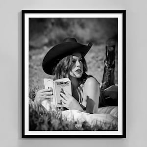 Desert Cowgirl Print, Black And White Western Art, Vintage Cowgirl Poster, Fashion Photography, Girls Room Decor, Digital Download