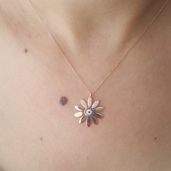 Evil Eye Flower Necklace, Daisy Silver Necklace, 925 Sterling Silver Necklace, Protective Necklace , Mother, Lover, Woman Necklace, Y2K