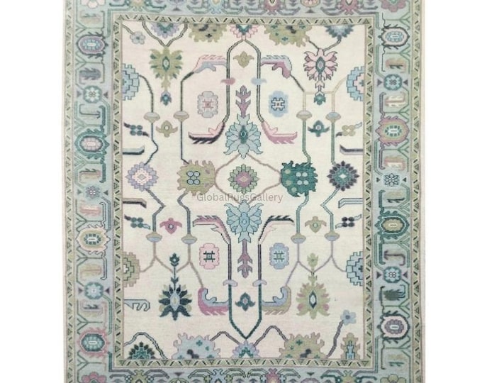 Hand-Knotted Wool Oushak Rug: Beige Floral Design, 4x6 to 10x14