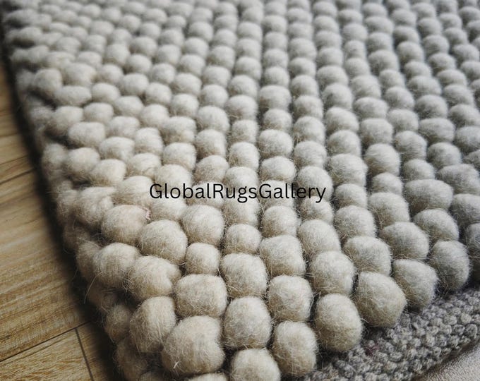 Handmade Wool Felt Ball Rug: White Pebble Carpet, Modern Home Decor