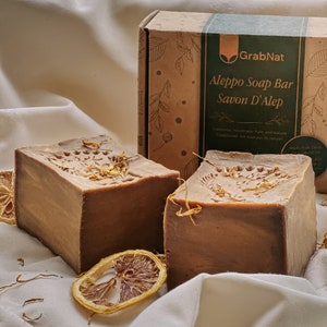 Aleppo soap front photo