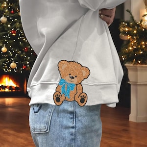 Design di applique per felpa con lato di orso carino, design di ricamo con faccia di orso, ricamo di applique di orso, design di ricamo di orso per bambini, applique per bambini
