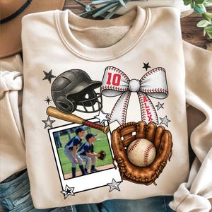 Aangepaste honkbalstrik foto invoegen png, aangepaste honkbal kinderfoto, coquette baseball png, Baseball Mama shirt png, retro honkbal png