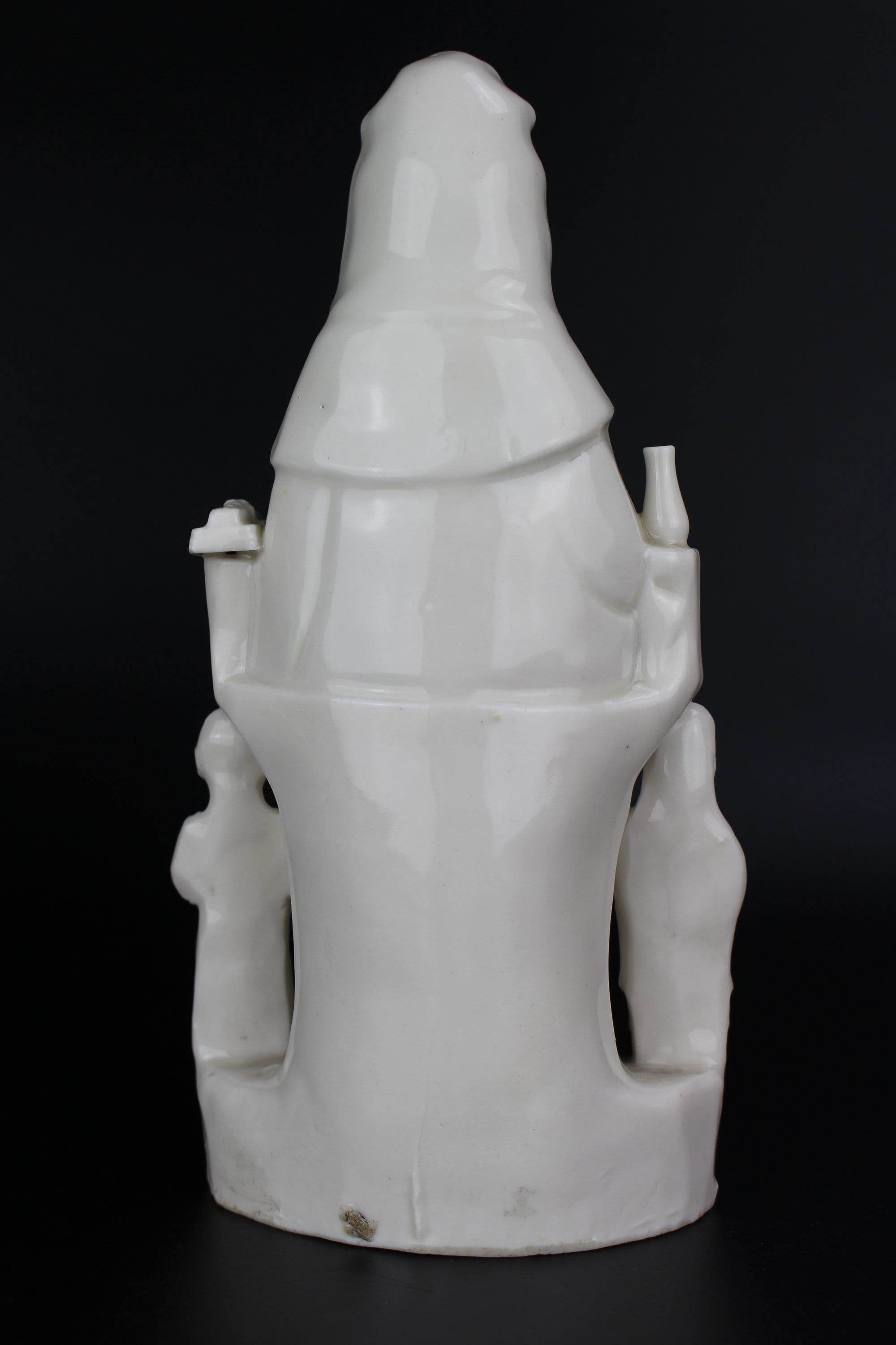 中国陶磁器　定窯　観音像 中国磁器 康熙帝観音像 徳化陶器像 清朝 18世紀 アンティーク彫刻群