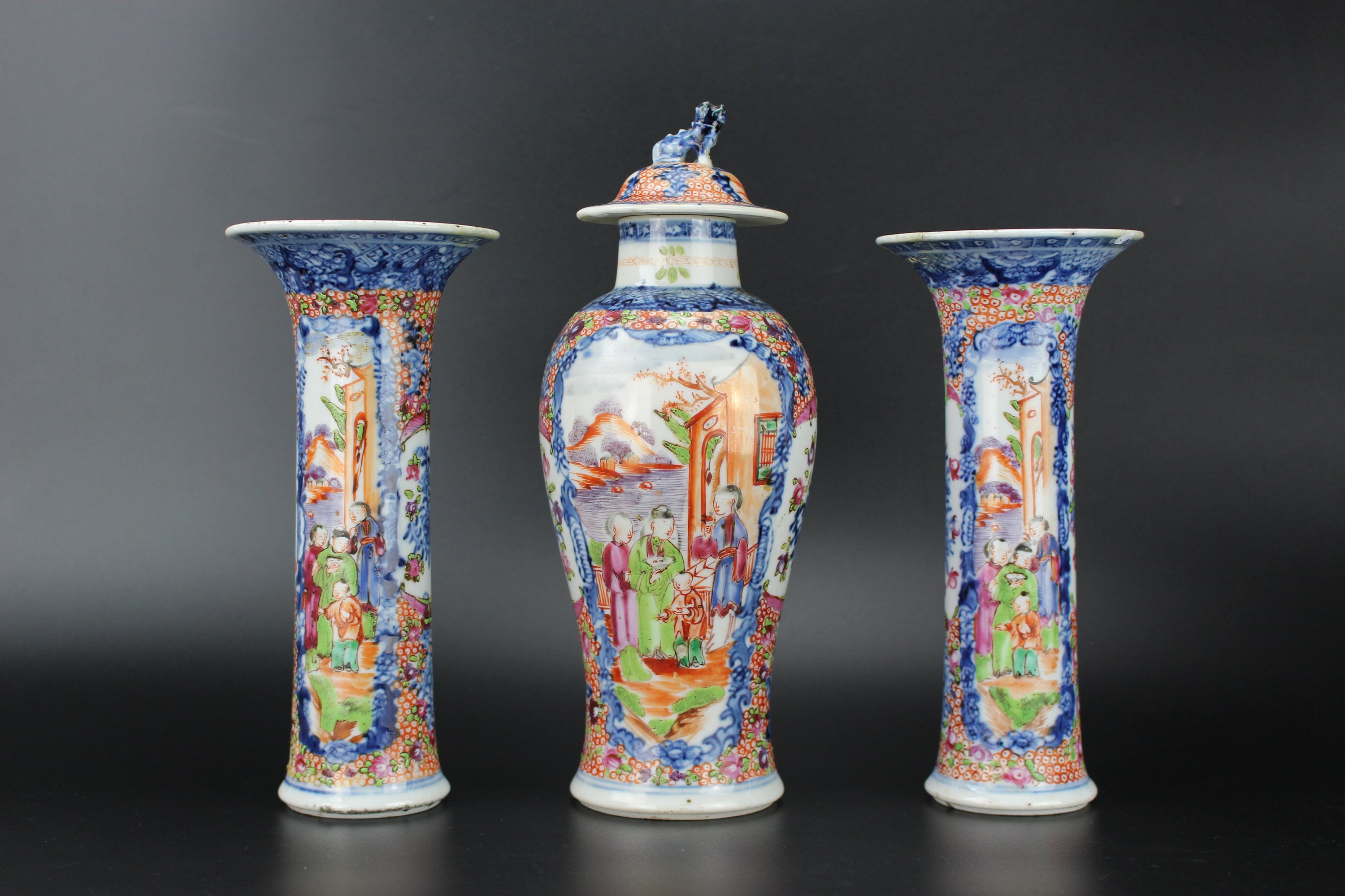 大清乾隆年製　中国製　景徳鎮様式　青花(染付)磁器花瓶 乾隆帝の磁器製花瓶装飾 - 18世紀清朝時代 - Etsy 日本
