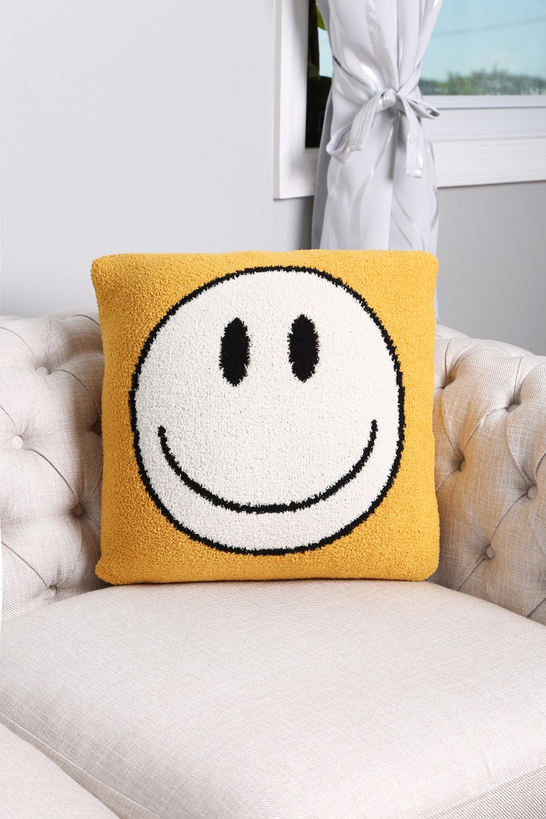 Apricusnew Happy Face Print Cushion Cover Luxury Soft Couch Pillow