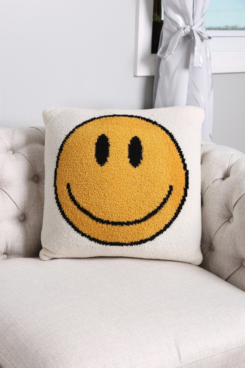 Apricusnew Happy Face Print Cushion Cover Luxury Soft Couch Pillow
