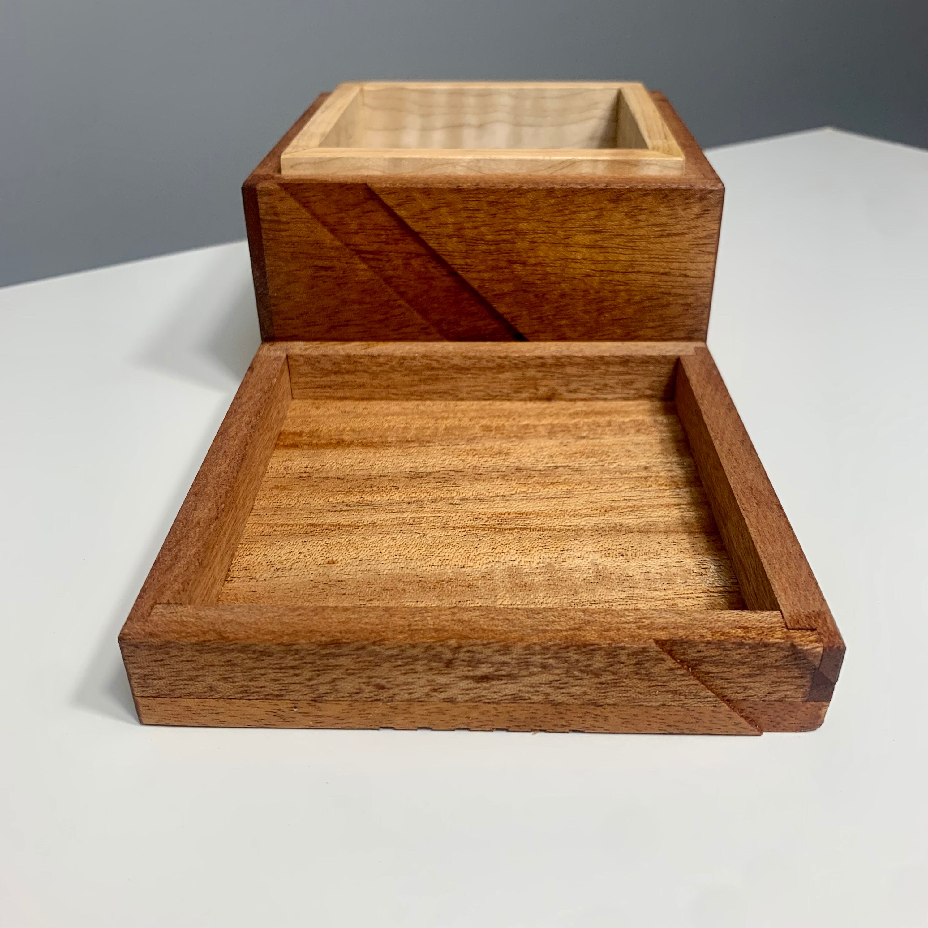 Carved Lid Pollen Sifting Kief Box for Herbs & Cannabis / Etsy